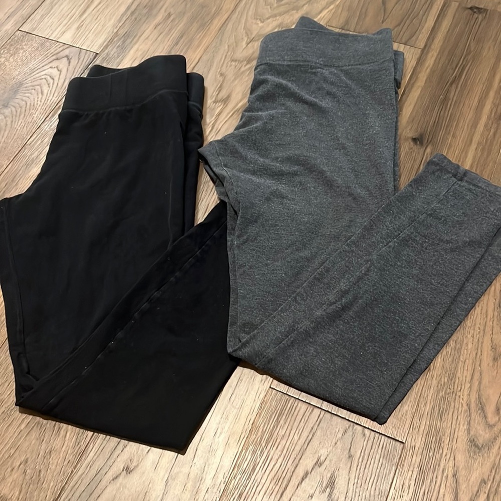 Hue Wide Band / High Waisted Leggings Women’s Large